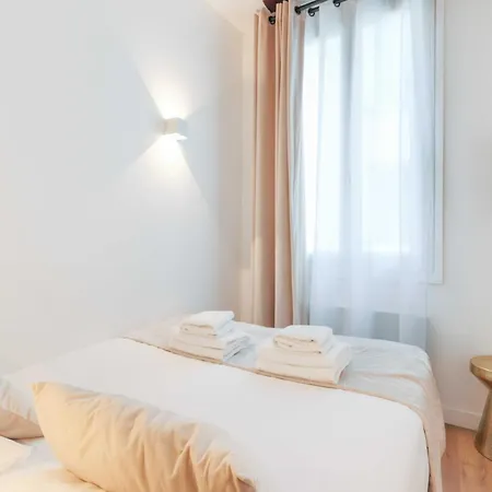 Relaxing Urban Getaway, Notre Dame